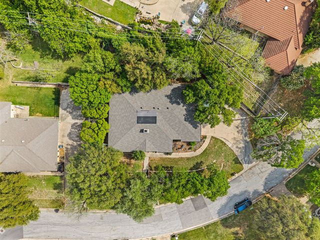 405 Chandler Lake Road, Fort Worth, TX 76103