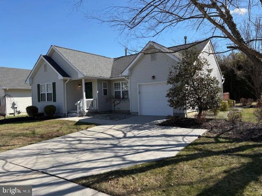 102 SAGE TRL, Mullica Hill, NJ 08062