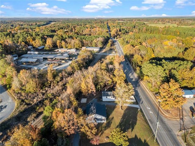 401 Julius Chambers Avenue, Mount Gilead, NC 27306