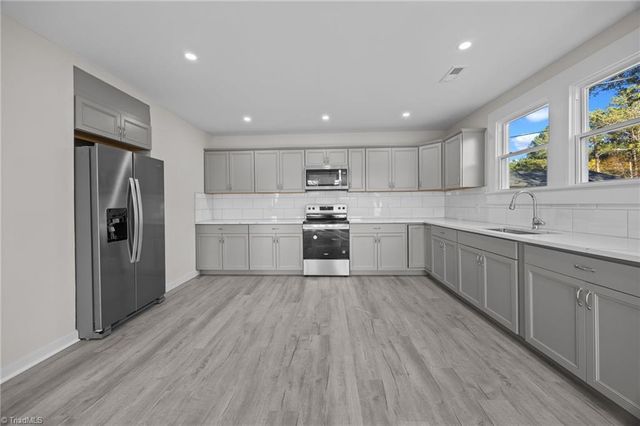 401 Julius Chambers Avenue, Mount Gilead, NC 27306