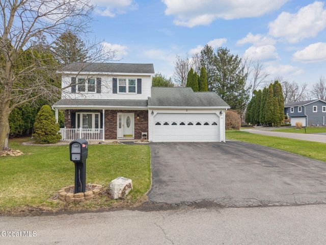 2 Cartwheel Drive, Scotia, NY 12302