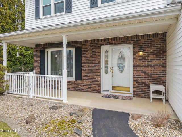 2 Cartwheel Drive, Scotia, NY 12302