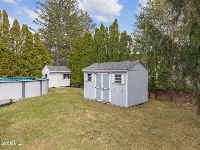 2 Cartwheel Drive, Scotia, NY 12302