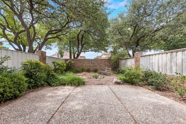 4150 Woodcreek Drive, Dallas, TX 75220