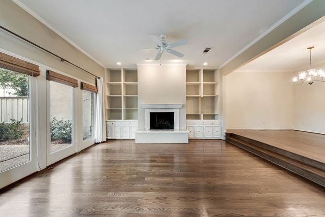 4150 Woodcreek Drive, Dallas, TX 75220