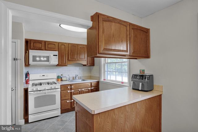 2826 FILBERT AVE, Reading, PA 19606