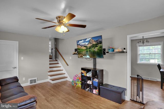 2826 FILBERT AVE, Reading, PA 19606
