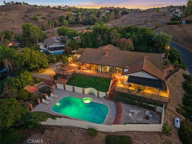 14560 Viewcrest, Riverside, CA 92504