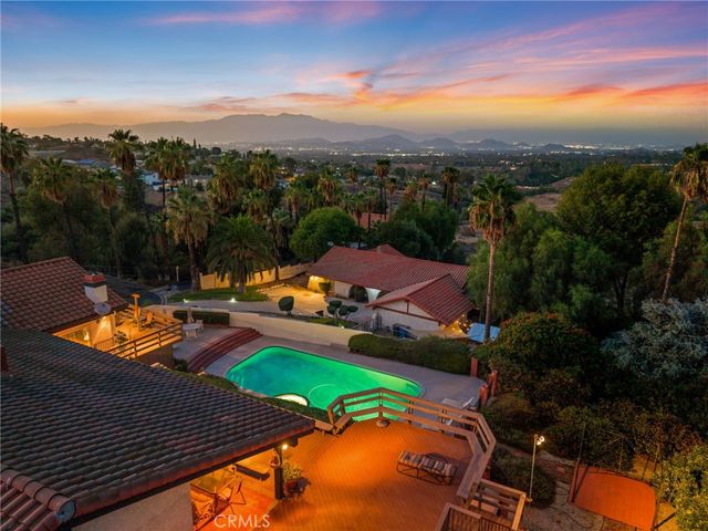 14560 Viewcrest, Riverside, CA 92504