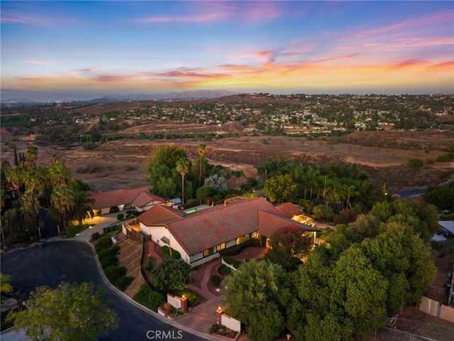 14560 Viewcrest, Riverside, CA 92504