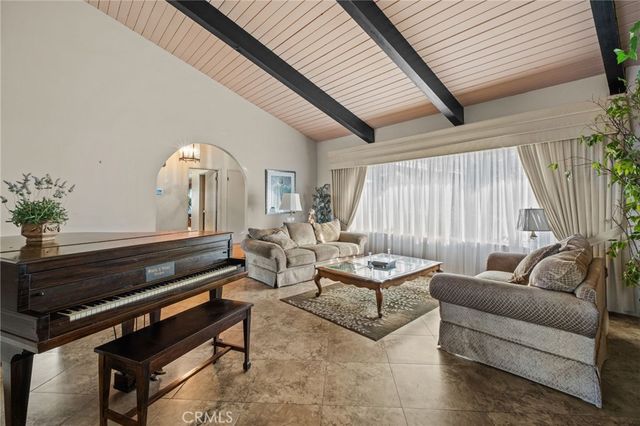 14560 Viewcrest, Riverside, CA 92504