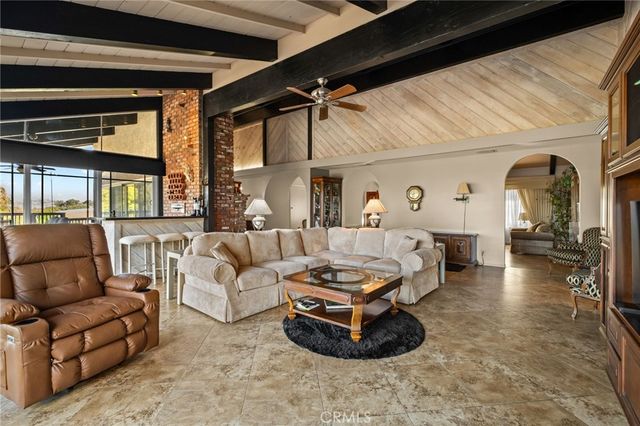 14560 Viewcrest, Riverside, CA 92504