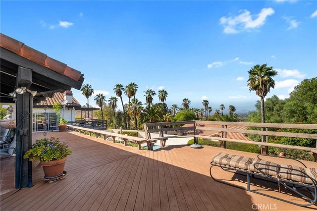 14560 Viewcrest, Riverside, CA 92504
