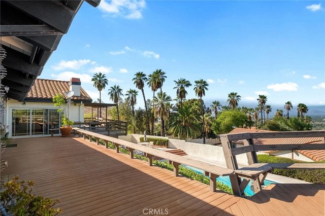 14560 Viewcrest, Riverside, CA 92504