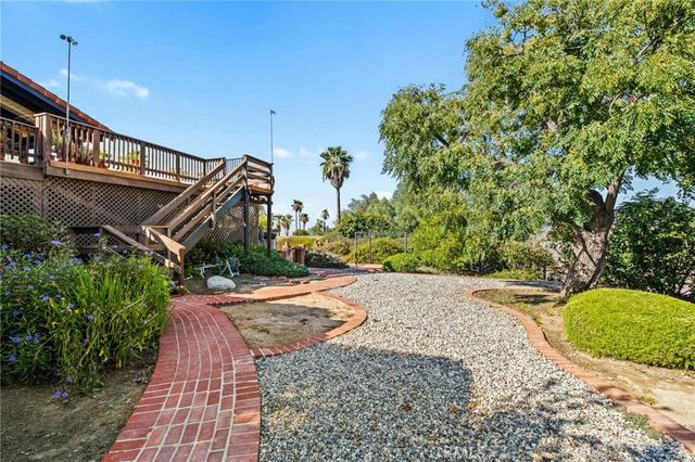 14560 Viewcrest, Riverside, CA 92504