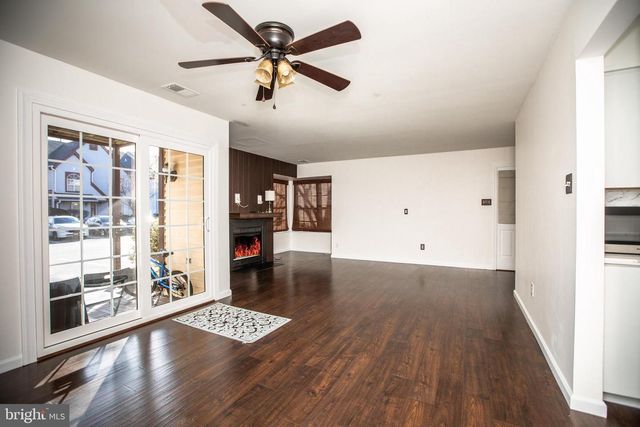 297 ANDOVER PL, Robbinsville, NJ 08691