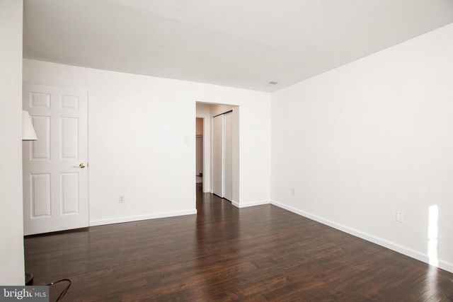 297 ANDOVER PL, Robbinsville, NJ 08691