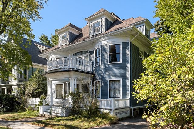 30 Welles Ave 3, Boston, MA 02124