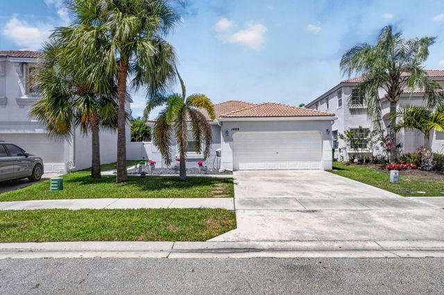 1489 NW 153rd Avenue, Pembroke Pines, FL 33028