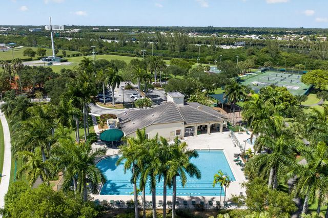 1489 NW 153rd Avenue, Pembroke Pines, FL 33028