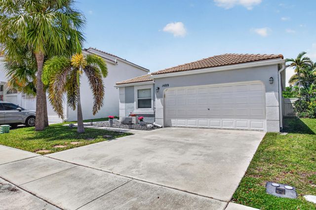 1489 NW 153rd Avenue, Pembroke Pines, FL 33028