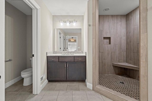 1330 Regees ROAD, Mukwonago, WI 53149