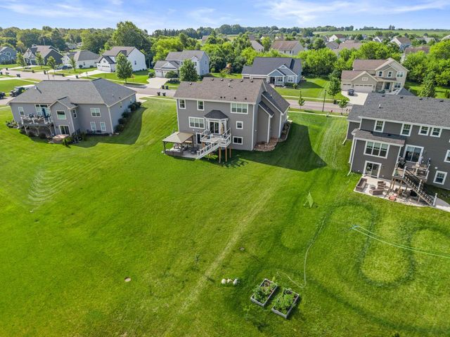 1330 Regees ROAD, Mukwonago, WI 53149