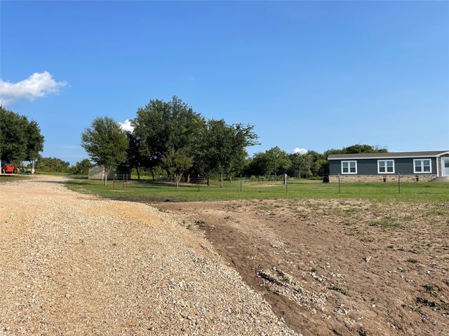 4565 County Road 140, Stephenville, TX 76401
