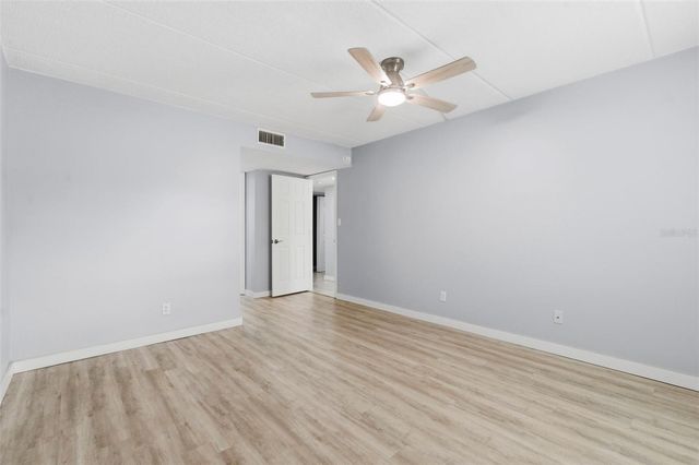 1125 83RD AVENUE N A, St Petersburg, FL 33702