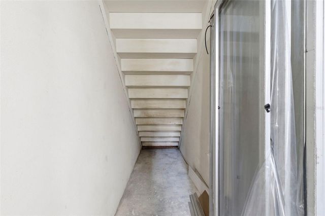 1125 83RD AVENUE N A, St Petersburg, FL 33702