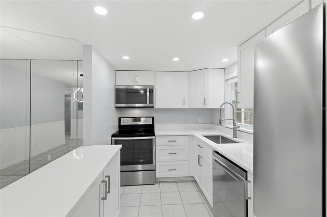 1125 83RD AVENUE N A, St Petersburg, FL 33702