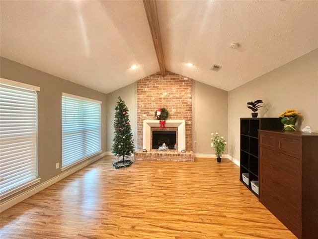 3023 Sam Houston Drive, Sugar Land, TX 77479