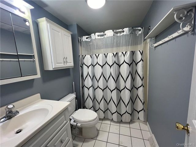 3180 Lincoln Drive, Mohegan Lake, NY 10547