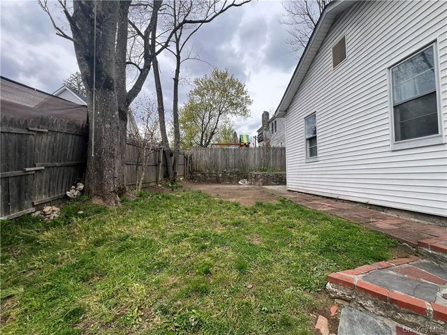 3180 Lincoln Drive, Mohegan Lake, NY 10547