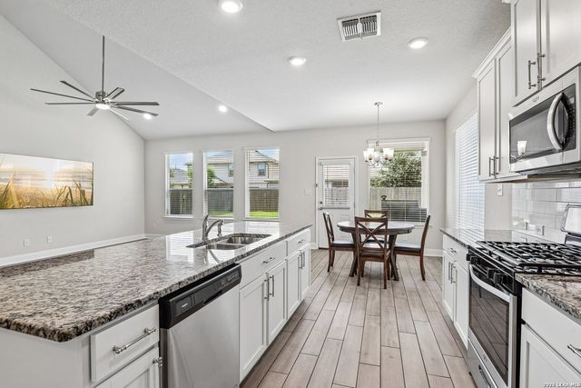 3448 Iron Canyon, Bulverde, TX 78163