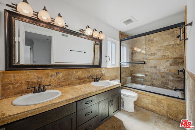 18113 Bromley Street, Los Angeles, CA 91356