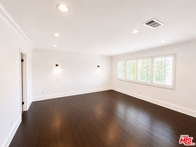 18113 Bromley Street, Los Angeles, CA 91356