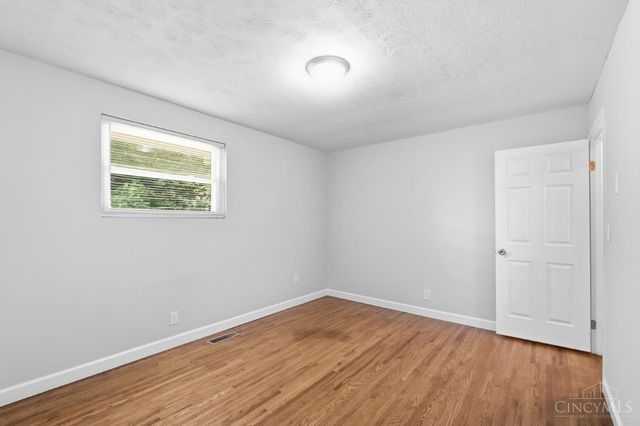 2183 Thrush Avenue, Ross Twp, OH 45014