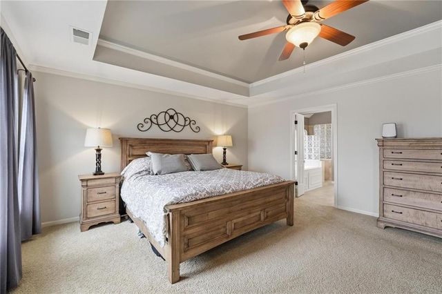 15708 Linden Street, Overland Park, KS 66224