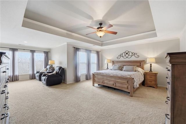 15708 Linden Street, Overland Park, KS 66224