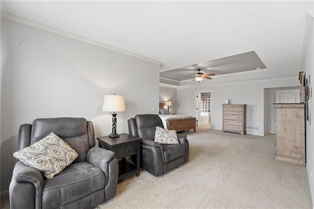 15708 Linden Street, Overland Park, KS 66224