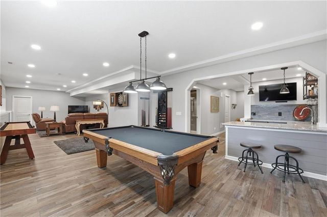 15708 Linden Street, Overland Park, KS 66224