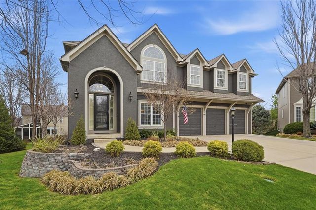 15708 Linden Street, Overland Park, KS 66224