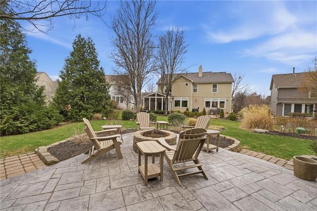 15708 Linden Street, Overland Park, KS 66224