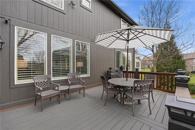 15708 Linden Street, Overland Park, KS 66224