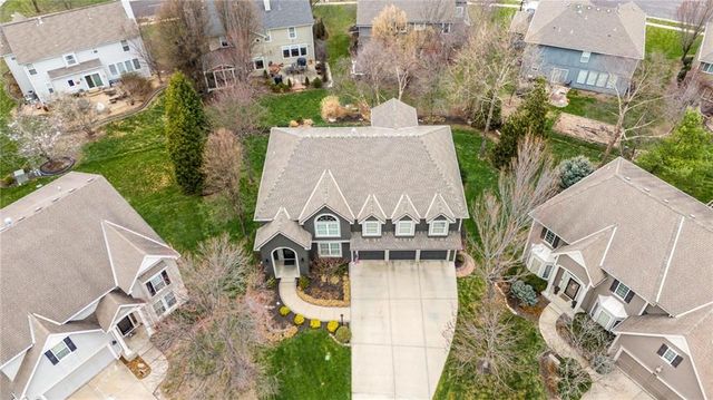 15708 Linden Street, Overland Park, KS 66224