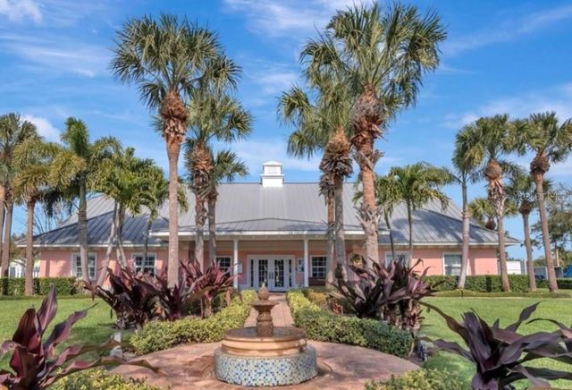 184 POMPANO DRIVE SE D, St Petersburg, FL 33705
