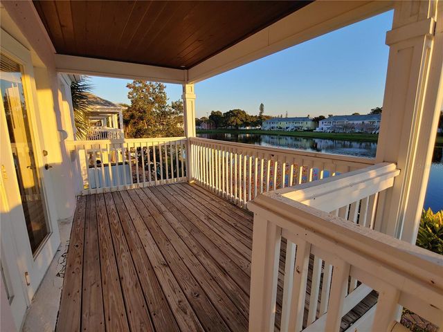 184 POMPANO DRIVE SE D, St Petersburg, FL 33705