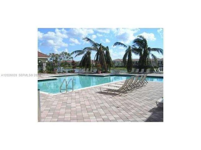 2564 Centergate Dr 106, Miramar, FL 33025