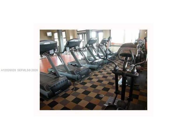 2564 Centergate Dr 106, Miramar, FL 33025
